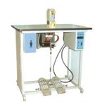 PT05B型點(diǎn)焊機(jī) PT05B型點(diǎn)焊機(jī)