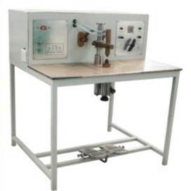 P105-3型交流釬焊機(jī) P105-3型交流釬焊機(jī)